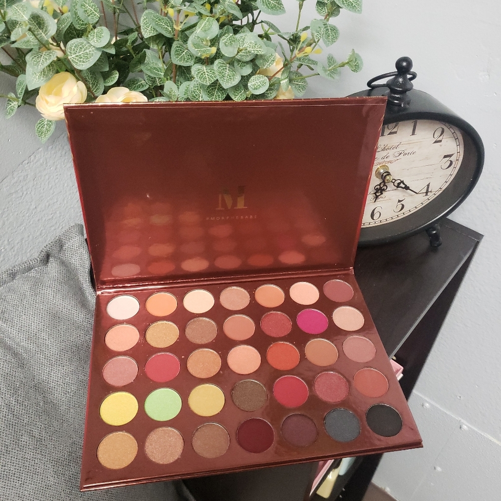 Morphe 35 eyeshadow